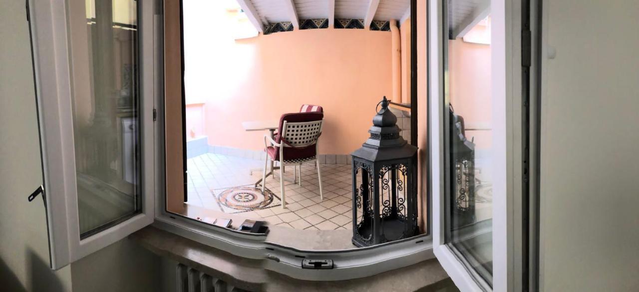 Martalagattahome San Felice del Benaco Bagian luar foto