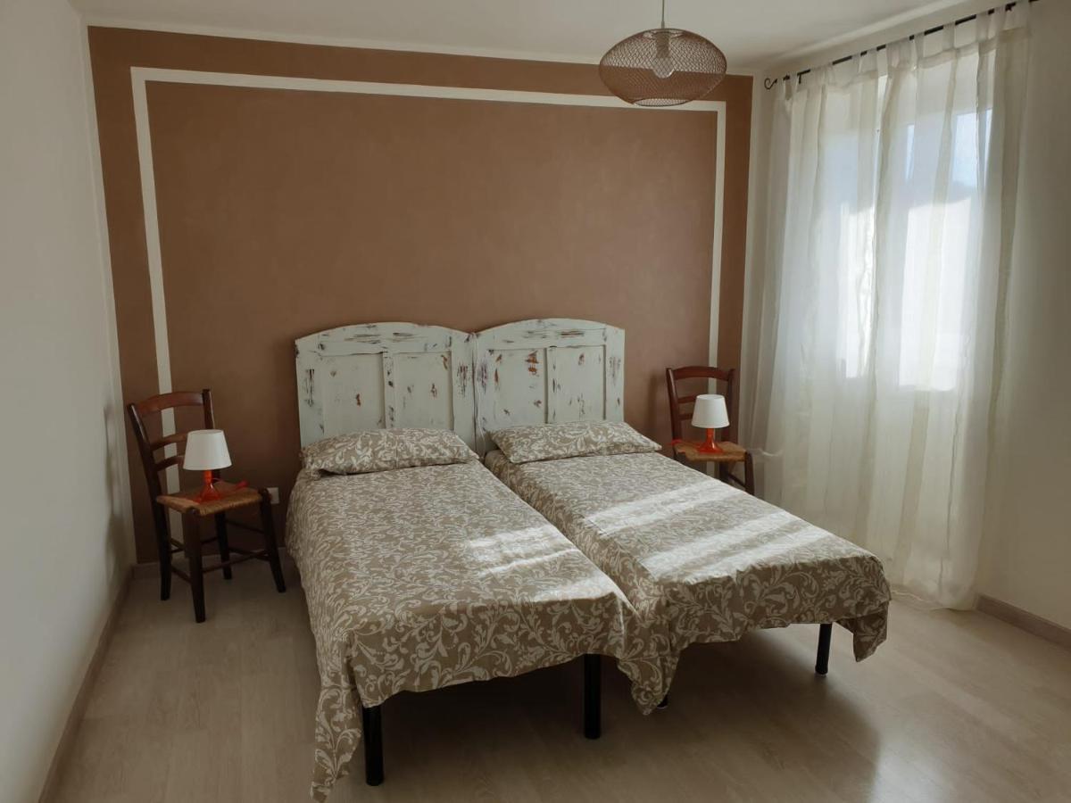 Martalagattahome San Felice del Benaco Bagian luar foto