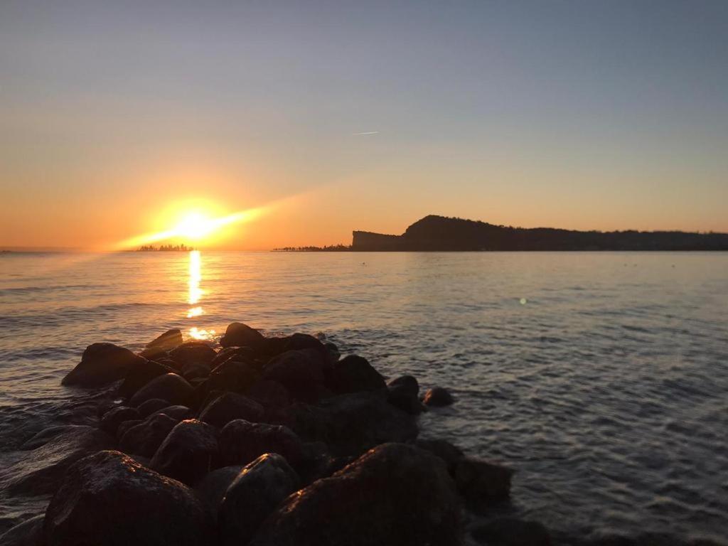 Martalagattahome San Felice del Benaco Bagian luar foto